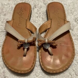 Brighton Leather Sandals Flip Flop Slide Bow Heart Aurora -Women’s Size 7.5